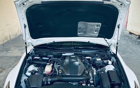 Lexus IS III, 2018 год, 3 000 000 рублей, 17 фотография