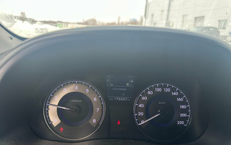 Hyundai Solaris II рестайлинг, 2013 год, 678 000 рублей, 6 фотография