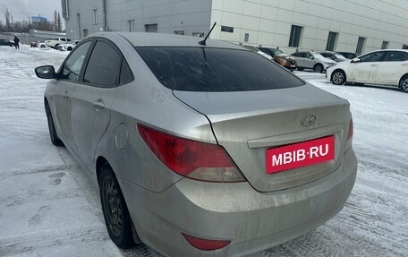 Hyundai Solaris II рестайлинг, 2013 год, 678 000 рублей, 2 фотография