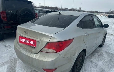 Hyundai Solaris II рестайлинг, 2013 год, 678 000 рублей, 3 фотография