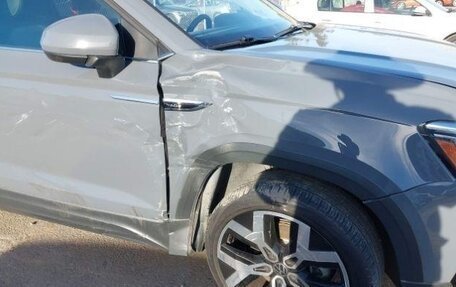 Volkswagen Taos, 2022 год, 2 400 000 рублей, 9 фотография