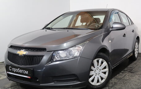 Chevrolet Cruze II, 2012 год, 679 000 рублей, 3 фотография