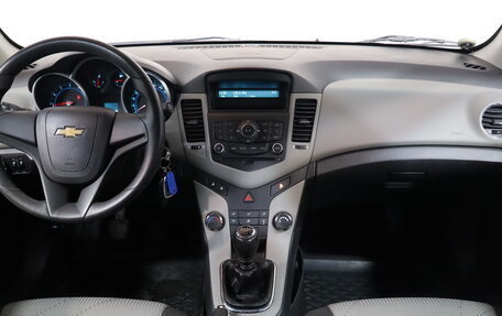 Chevrolet Cruze II, 2012 год, 679 000 рублей, 7 фотография