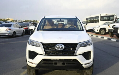 Toyota Fortuner II, 2026 год, 4 780 555 рублей, 2 фотография