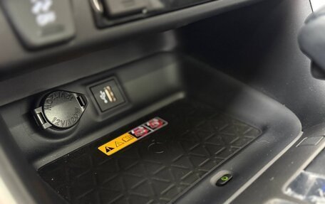 Toyota RAV4, 2025 год, 4 150 000 рублей, 19 фотография