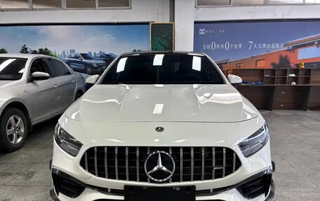 Mercedes-Benz A-Класс, 2022 год, 1 700 010 рублей, 2 фотография