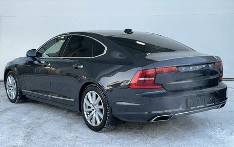 Volvo S90 II рестайлинг, 2017 год, 2 380 000 рублей, 8 фотография