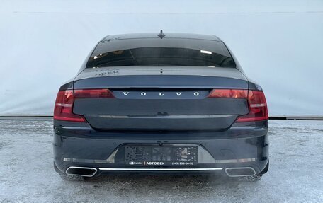 Volvo S90 II рестайлинг, 2017 год, 2 380 000 рублей, 7 фотография