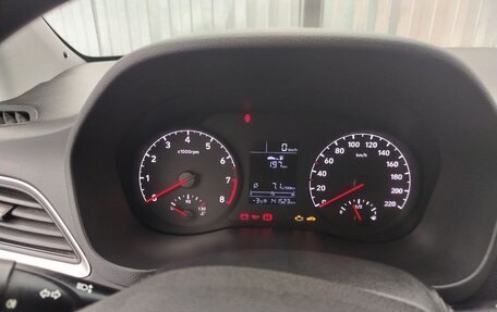 Hyundai Solaris II рестайлинг, 2017 год, 1 150 000 рублей, 9 фотография