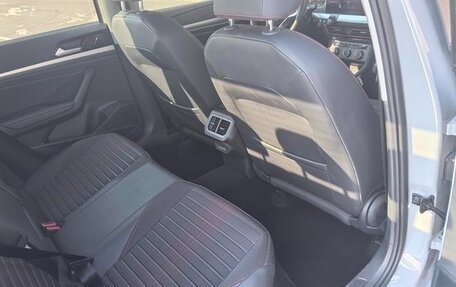 Volkswagen Lavida, 2022 год, 1 690 000 рублей, 16 фотография