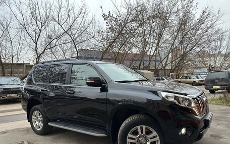 Toyota Land Cruiser Prado 150 рестайлинг 2, 2017 год, 4 300 000 рублей, 4 фотография