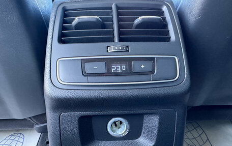 Audi A4, 2016 год, 2 210 000 рублей, 12 фотография