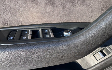 Audi A4, 2016 год, 2 210 000 рублей, 18 фотография