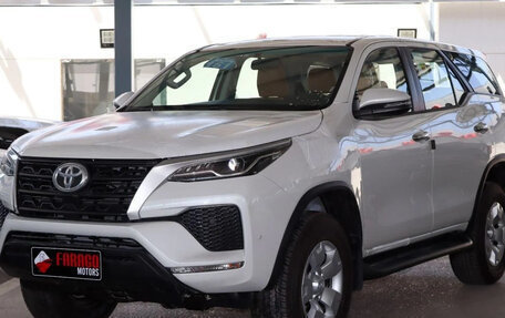 Toyota Fortuner II, 2026 год, 4 675 555 рублей, 1 фотография