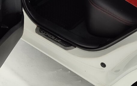 Toyota Corolla, 2017 год, 1 635 000 рублей, 10 фотография