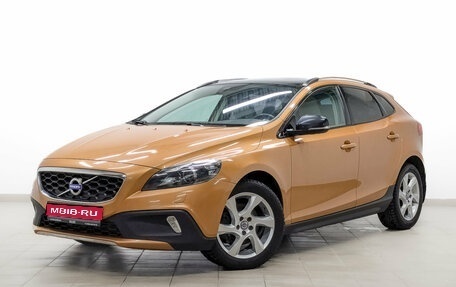 Volvo V40 II рестайлинг, 2014 год, 1 599 000 рублей, 1 фотография