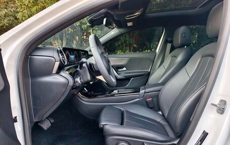 Mercedes-Benz A-Класс, 2025 год, 2 500 000 рублей, 7 фотография