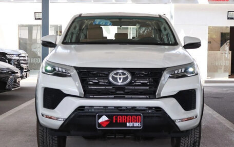 Toyota Fortuner II, 2026 год, 4 675 555 рублей, 2 фотография