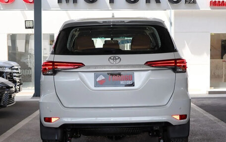 Toyota Fortuner II, 2026 год, 4 675 555 рублей, 7 фотография