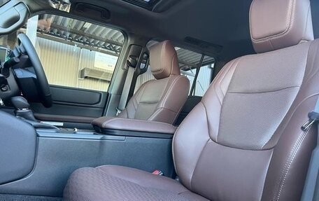 Toyota Land Cruiser Prado, 2024 год, 10 119 981 рублей, 12 фотография