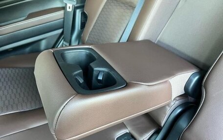 Toyota Land Cruiser Prado, 2024 год, 10 119 981 рублей, 29 фотография