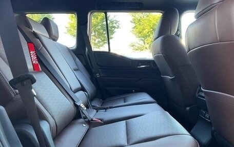 Toyota Land Cruiser Prado, 2024 год, 10 119 981 рублей, 32 фотография