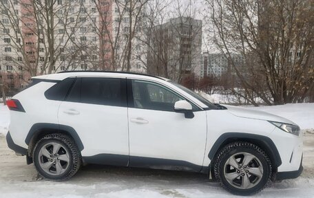 Toyota RAV4, 2020 год, 3 500 000 рублей, 7 фотография