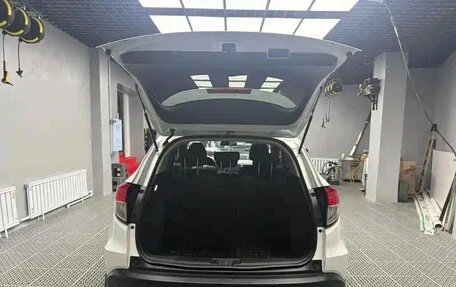 Honda Vezel, 2022 год, 1 722 030 рублей, 7 фотография