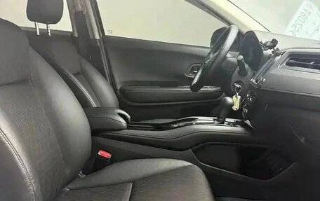 Honda Vezel, 2022 год, 1 722 030 рублей, 12 фотография