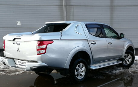 Mitsubishi L200 IV рестайлинг, 2017 год, 2 299 000 рублей, 5 фотография