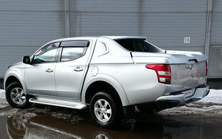 Mitsubishi L200 IV рестайлинг, 2017 год, 2 299 000 рублей, 7 фотография