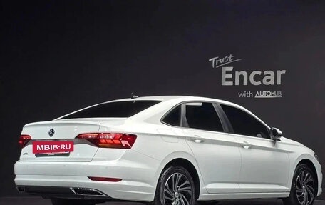 Volkswagen Jetta VII, 2022 год, 1 938 030 рублей, 2 фотография