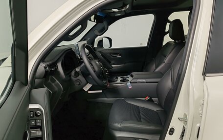 Toyota Land Cruiser, 2025 год, 17 300 000 рублей, 16 фотография