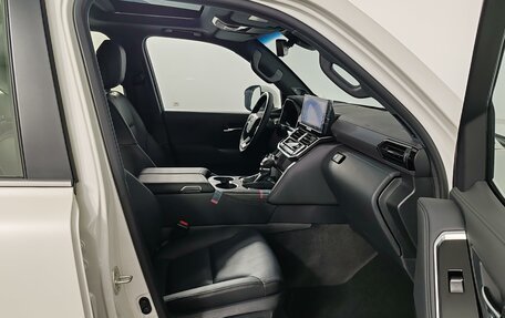 Toyota Land Cruiser, 2025 год, 17 300 000 рублей, 20 фотография