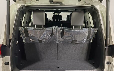 Toyota Land Cruiser, 2025 год, 17 300 000 рублей, 25 фотография