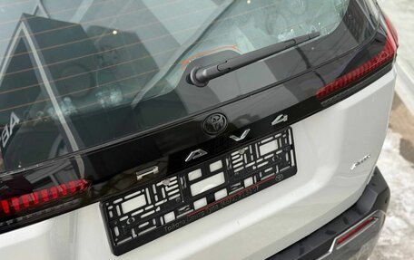 Toyota RAV4, 2025 год, 5 500 000 рублей, 12 фотография