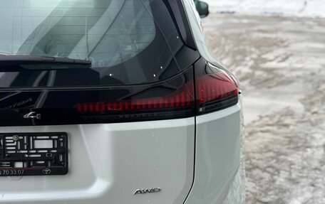 Toyota RAV4, 2025 год, 5 500 000 рублей, 13 фотография