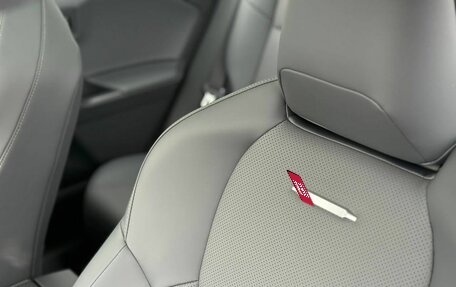 Toyota RAV4, 2025 год, 5 500 000 рублей, 15 фотография