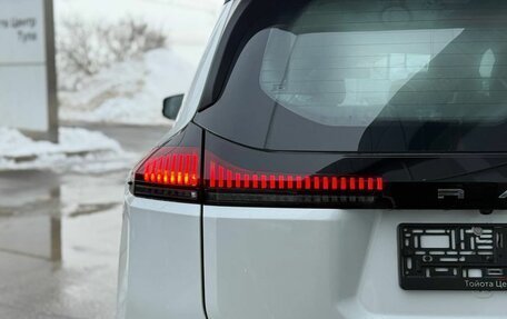 Toyota RAV4, 2025 год, 5 500 000 рублей, 26 фотография