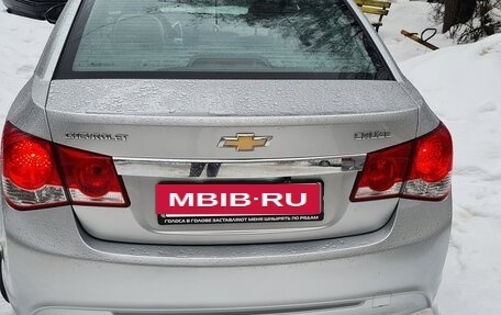 Chevrolet Cruze II, 2013 год, 830 000 рублей, 3 фотография