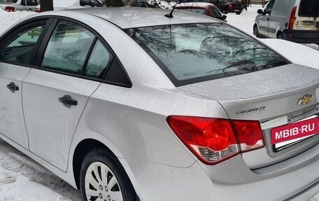 Chevrolet Cruze II, 2013 год, 830 000 рублей, 4 фотография