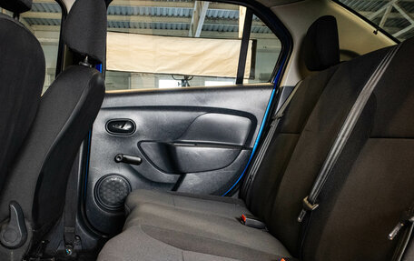 Renault Logan II, 2016 год, 799 000 рублей, 10 фотография