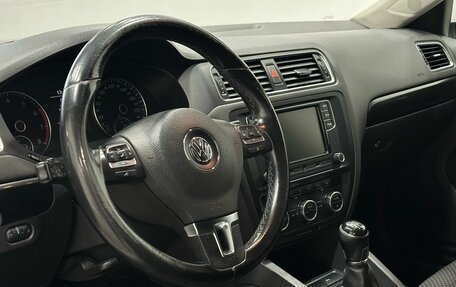 Volkswagen Jetta VI, 2014 год, 1 199 900 рублей, 7 фотография