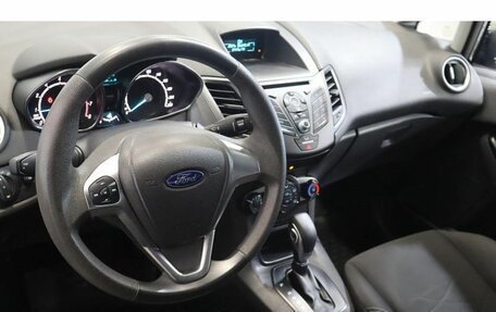 Ford Fiesta, 2016 год, 898 300 рублей, 6 фотография