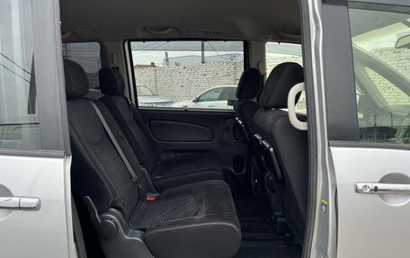 Nissan Serena IV, 2012 год, 1 099 000 рублей, 18 фотография