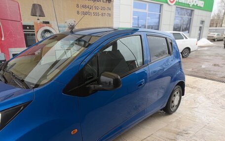 Chevrolet Spark III, 2011 год, 485 000 рублей, 4 фотография
