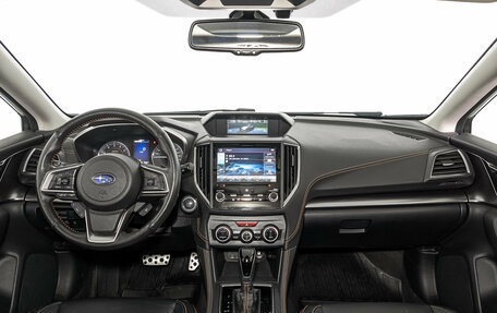 Subaru XV II, 2019 год, 2 350 000 рублей, 10 фотография