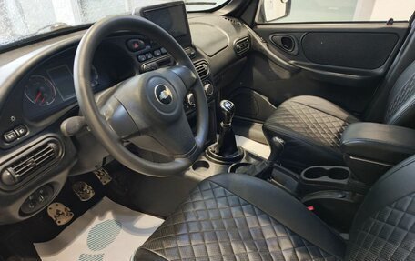 Chevrolet Niva I рестайлинг, 2014 год, 550 000 рублей, 10 фотография