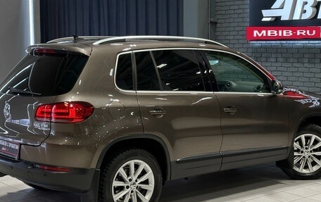 Volkswagen Tiguan I, 2015 год, 1 697 000 рублей, 6 фотография