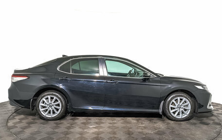 Toyota Camry, 2021 год, 2 990 000 рублей, 4 фотография